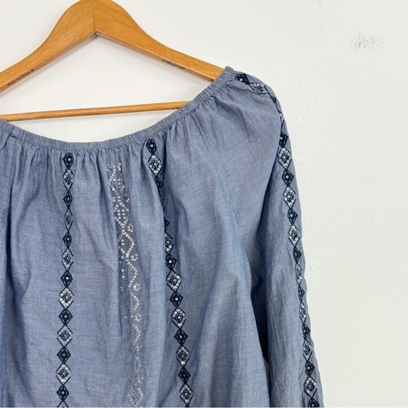 Chico’s 100% Cotton Chambray Embroidered Sequins Coastal Long Sleeves Size 2 - Picture 10 of 16